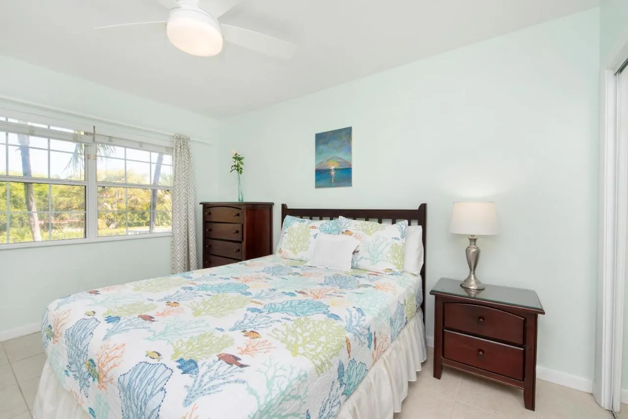 Snug Harbour View Condo #8 George Town 0*,  Ilhas Cayman