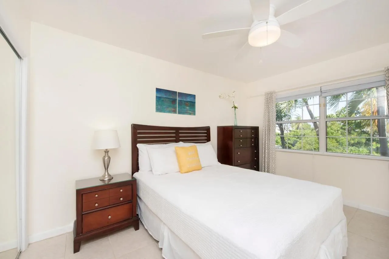 Holiday home Snug Harbour View Condo #8 George Town Cayman Islands