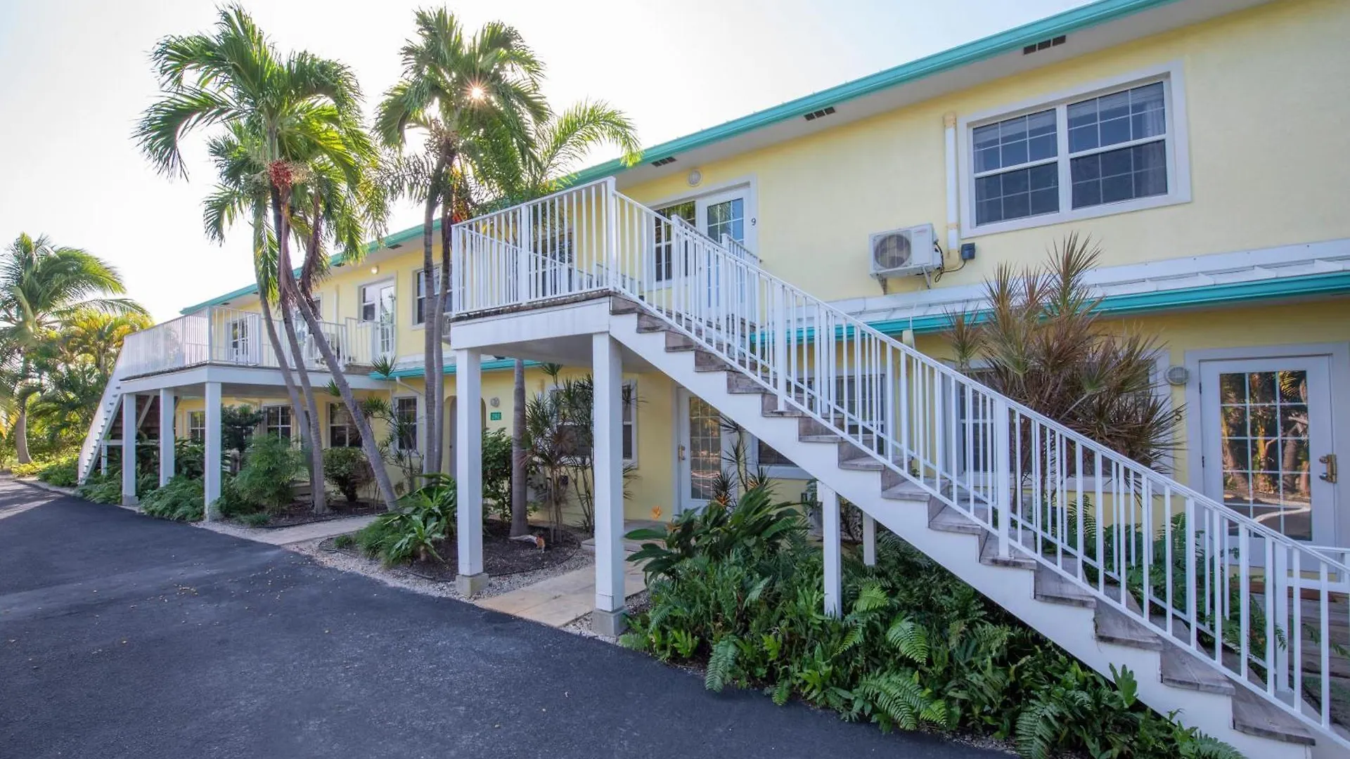Snug Harbour View Condo #8 George Town