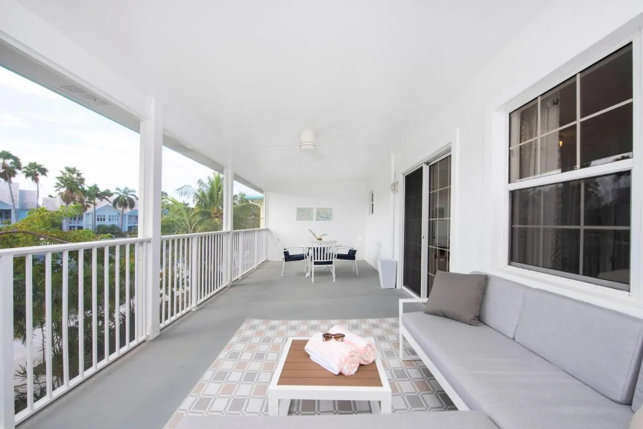 Snug Harbour View Condo #8 George Town 0*,  Cayman Islands
