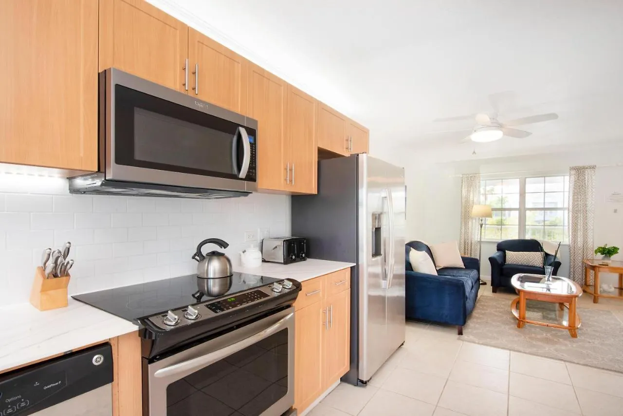 Snug Harbour View Condo #8 George Town 0*,